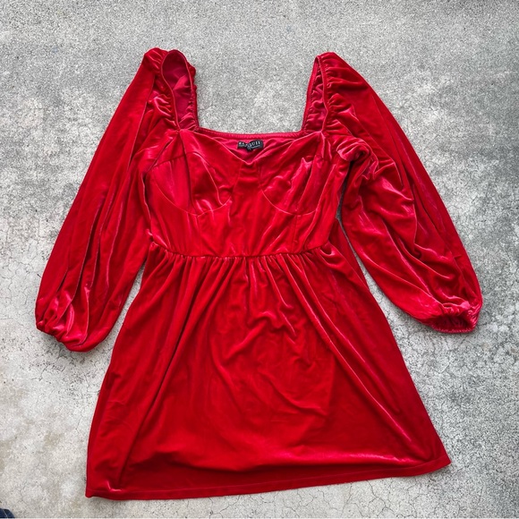 Eloquii Red Velvet Holiday Mini Dress Sz 16 Balloon Sleeves Party Dress preloved - Picture 2 of 8